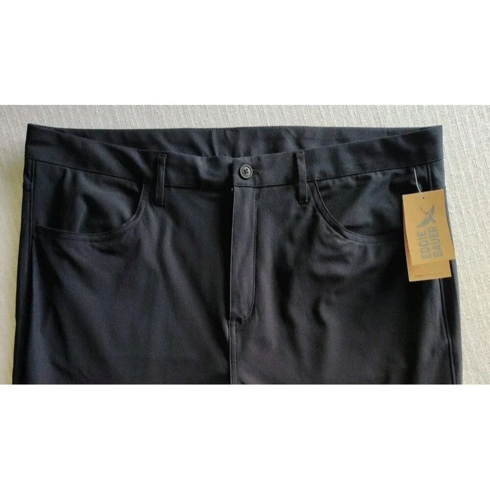 NWT Eddie Bauer Mens 36x30 Forester Pant Tapered Fit Concealed Pocket Utility
